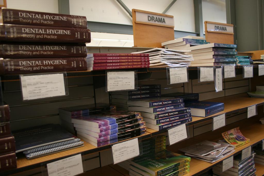 A new law requires DVC instructors to post textbooks and prices by the earliest registration time. (Carly Jones/The Inquirer)