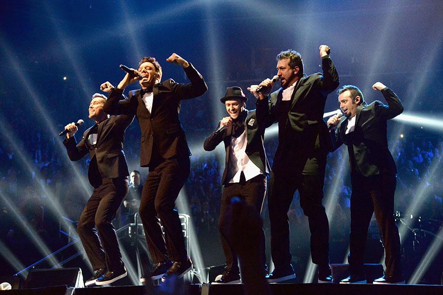 From left to right, Lance Bass, JC Chasez, Justin Timberlake, Joey Fatone and Chris Kirkpatrick of N Sync perform during the 2013 MTV Video Music Awards at the Barclays Center on August 25, 2013 in the Brooklyn borough of New York City.  // Jeff Kravitz/FilmMagic for MTV