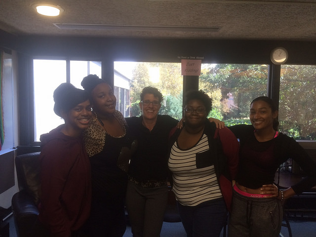 Alaina Limbrick, Kiana Butler, Heidi Goen-Salter, Essence Suggs, and anonymous from Umoja learning community, hanging out in the PUMA center 