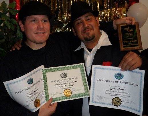 Daza (right) and Keith Montes at the 2010 International Student Alliance award ceremony.
