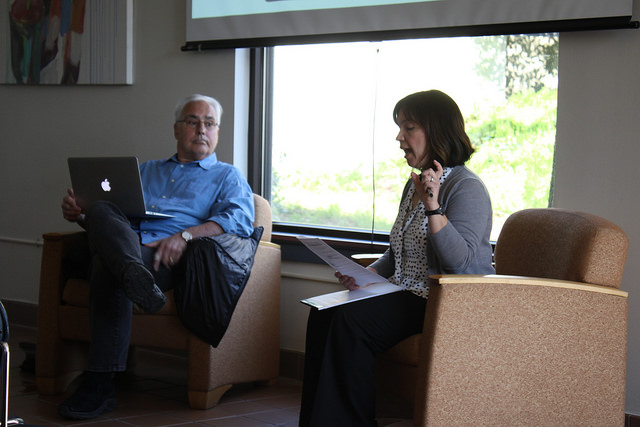 Professor Andy Barlow and interim dean Rosa Armendariz during the forum on February 28, 2017.