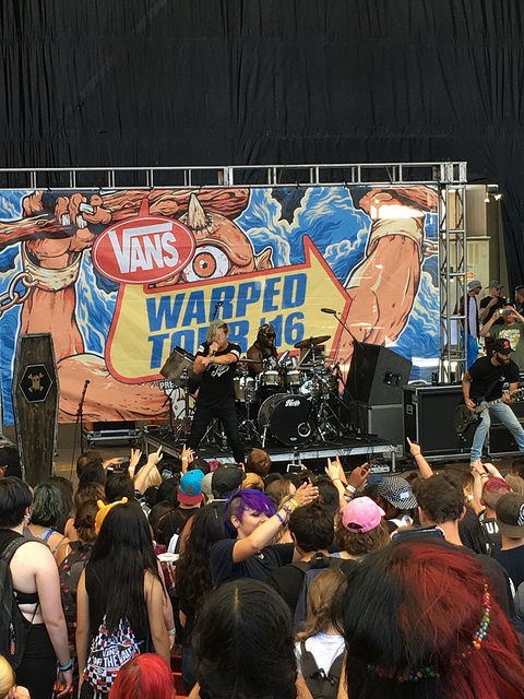 Alternative electronic band Ghost Town attracts a younger crowd at Warped 2016