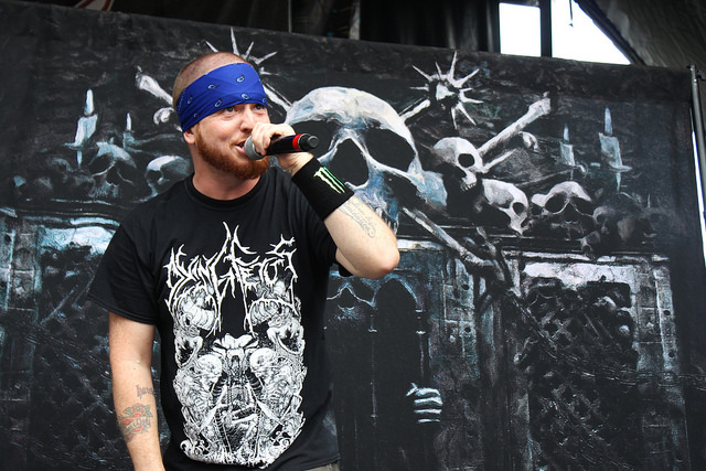 Jamey Jasta of longtime hardcore outfit Hatebreed performing at Warped Tour 2017.