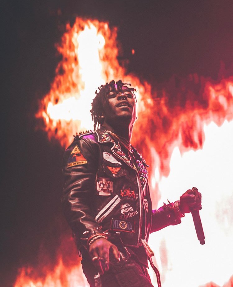 Lil Uzi Vert performing at Day N Night Festival 2017 in Anaheim. 