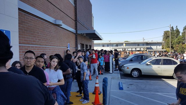 Rick and Morty fans wait for Szechuan sauce (Luis Lopez/The Inquirer)