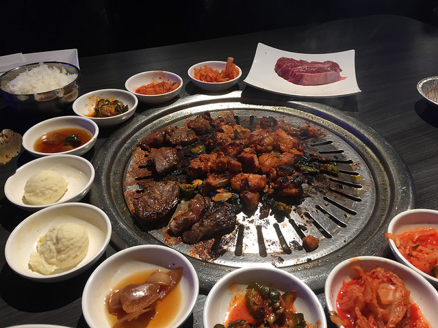 Volcano+chicken+at+Gen+Korean+Barbecue+at+1353+Willow+Pass+Road+in+Concord+taken+for+dinner+on+Feb.+24.+%28Isaac+Norman%2FDVC+Inquirer%29
