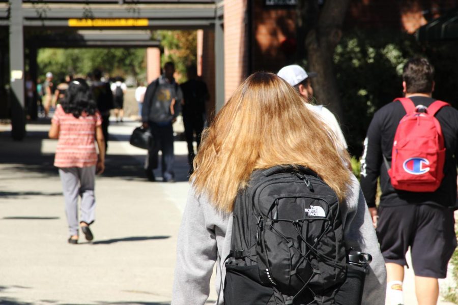 DVC students walk through the Liberal Arts building on Thursday Sept. 20, 2018 (Edwin Chen/The Inquirer)