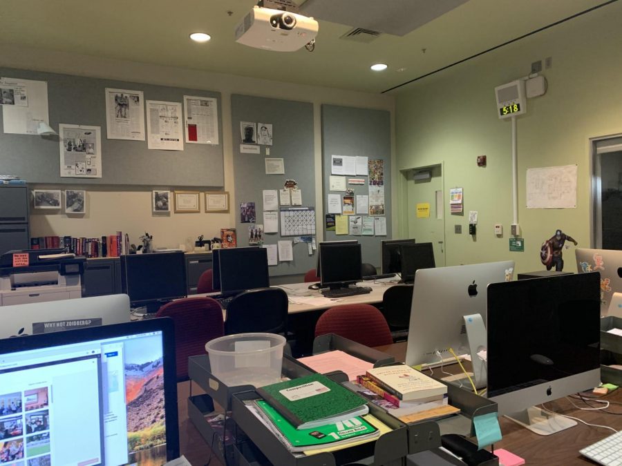 The Inquirer newsroom runs on Mondays to Thursdays and is student run, even in the face of our former advisers abrupt removal. (Emma Hall/The Inquirer)