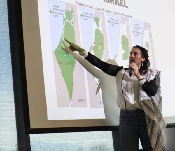 Leader of Palestinian Youth Movement Speaks on History of Israeli-Palestinian Conflict at DVC