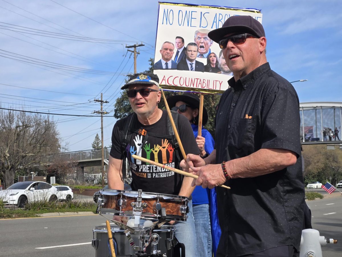 Protests Against ICE Stir Passions in Walnut Creek and Concord